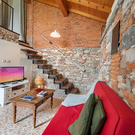 La Maison Du 50 Meters From - Happy Appartamento