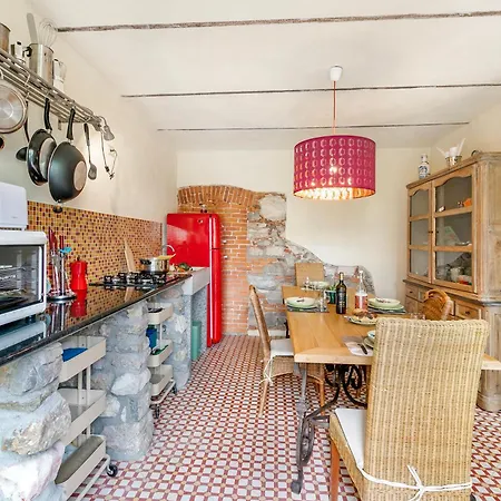 Appartamento La Maison Du 50 Meters From - Happy Monvalle